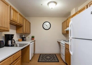 210 Washington Ave, Bridgeport, CT 06604