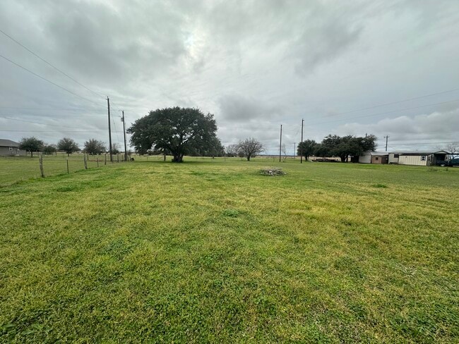 39 Tiffany Dr, Victoria, TX 77904 - photo 5