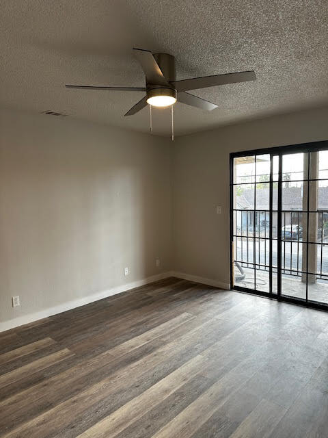 Buena Vista Villas, Hemet, CA 92543 - photo 4