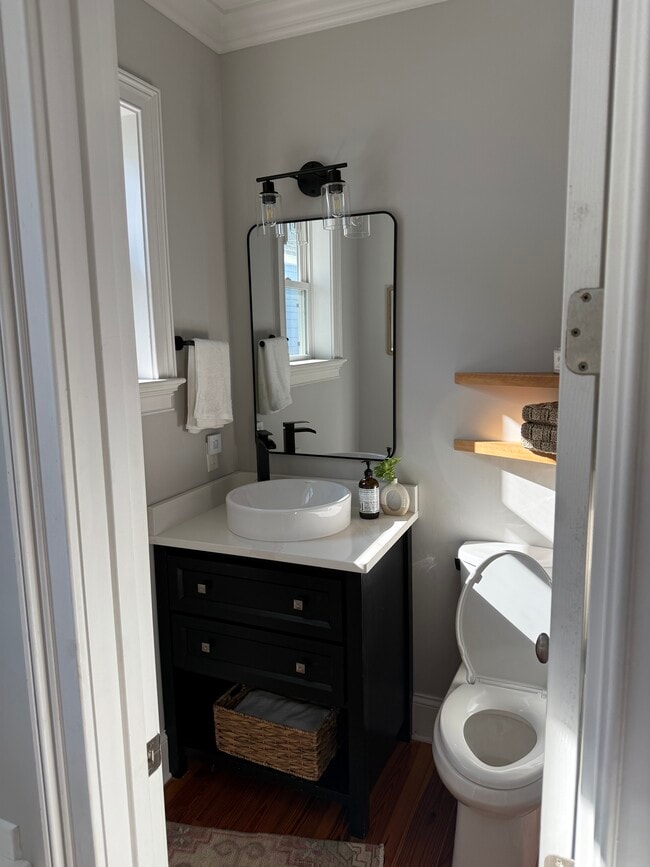 194 Fishburne St, Charleston, SC 29403 - photo 6