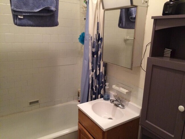 1170 Massachusetts Ave unit 1, Cambridge, MA 02138 - photo 5