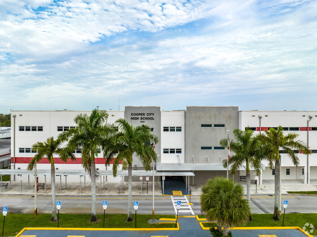 Cooper City High School, Cooper City FL Rankings & Reviews - Homes.com