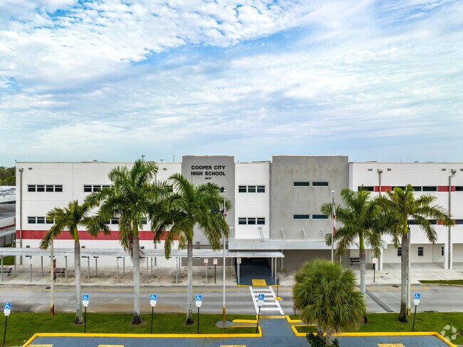 Cooper City High School welcomes all students, staff, and parents in Cooper City, FL.