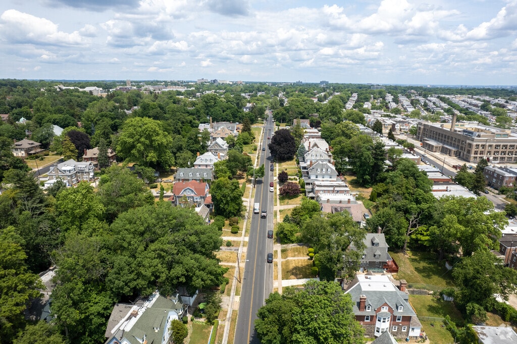 6090 Drexel Rd, Philadelphia, PA 19131