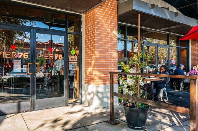 Stop by Pier 76 for a bite before you get back to shopping in Riverside Plaza.