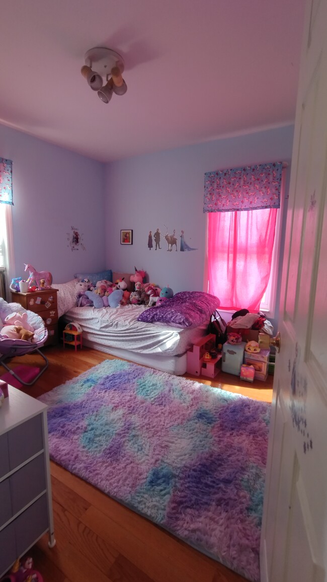 Bedroom #1