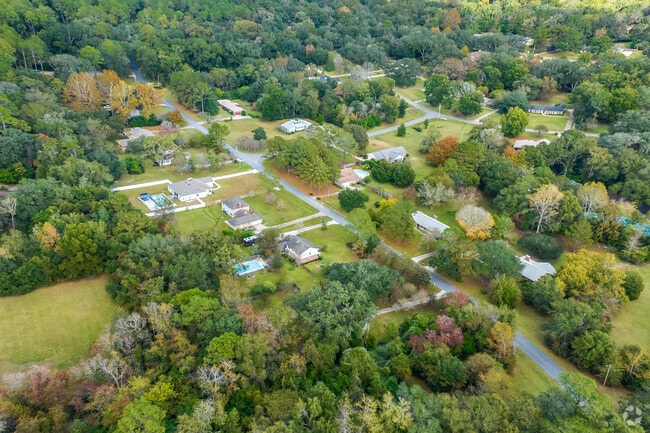 Miccosukee Greenway in Tallahassee, FL is a beautiful place to call home.