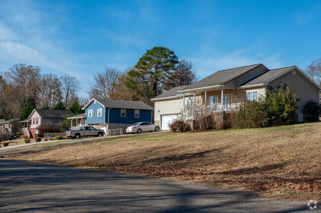 Owners take great pride in maintaining their homes in Rankin Cove-East Hill.