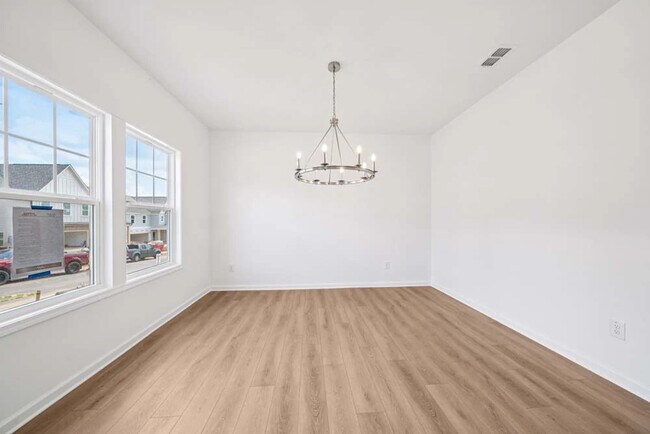 5512 Coalie Trace, Flowery Branch, GA 30542 - photo 5