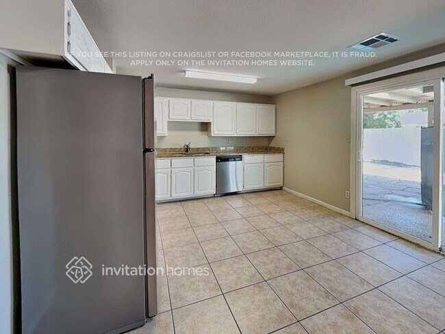 13232 N 39th St, Phoenix, AZ 85032 - photo 6