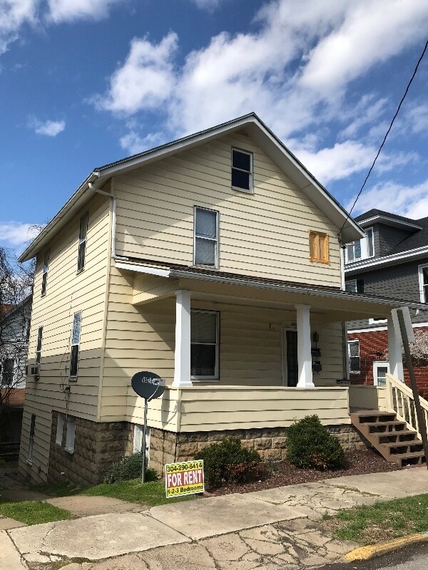 327 Euclid Ave Unit B, Morgantown, WV 26501