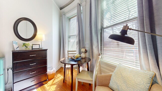 1029 Beacon St unit 3, Brookline, MA 02446 - photo 6