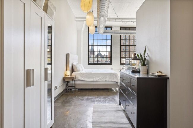 500 Robert St N unit 307, Saint Paul, MN 55101 - photo 5