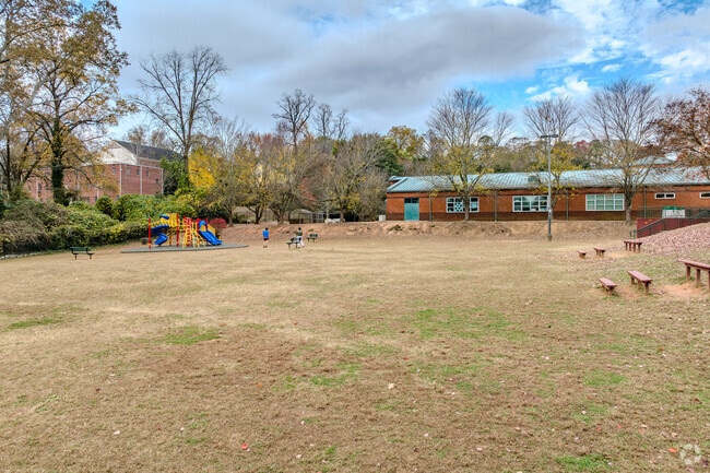 Parkside Elementary School is a public school in Fulton county.