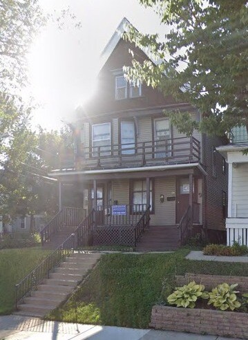 815 S 28th St Unit Lower Front, Milwaukee, WI 53215