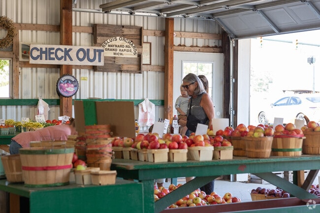 Versluis Orchards stand offers residents of Westside Connection fresh apples.