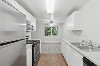 805 112th St SE, Everett, WA 98208