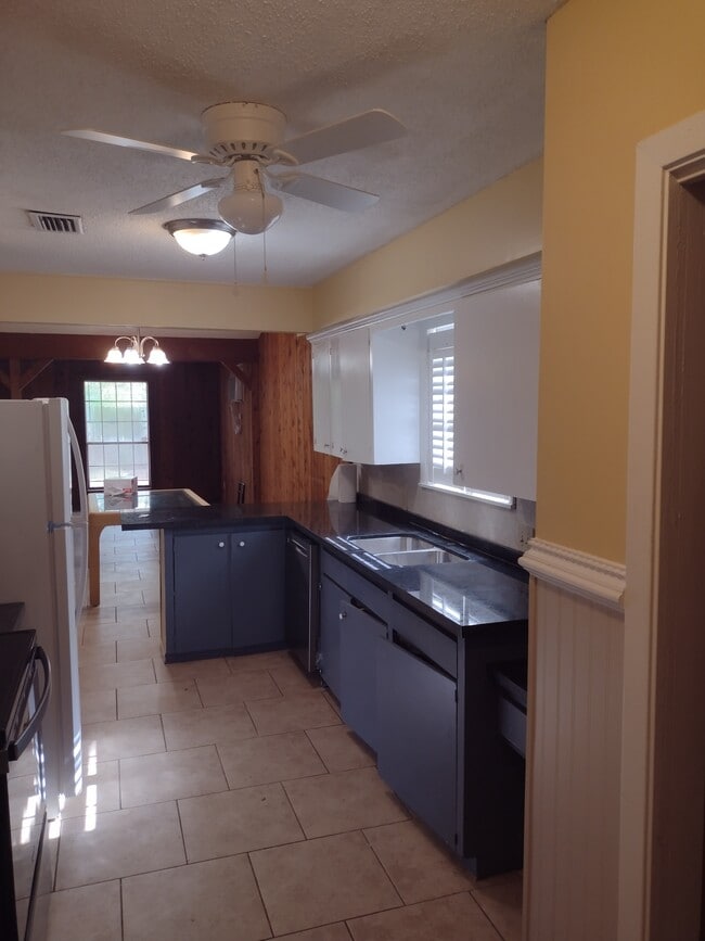 Spacious Kitchen, All Stainless Appliances