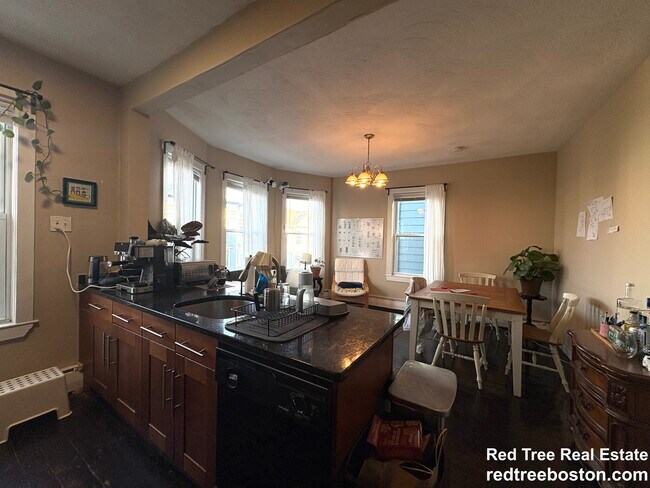 72 Hillside St unit 2, Roxbury Crossing, MA 02120 - photo 6