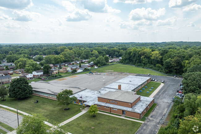 Blairwood Elementary School is a diverse school and offers a variety of programs.