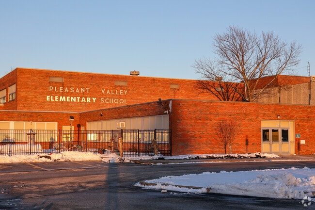 Pleasant Valley Elementary School, Parma