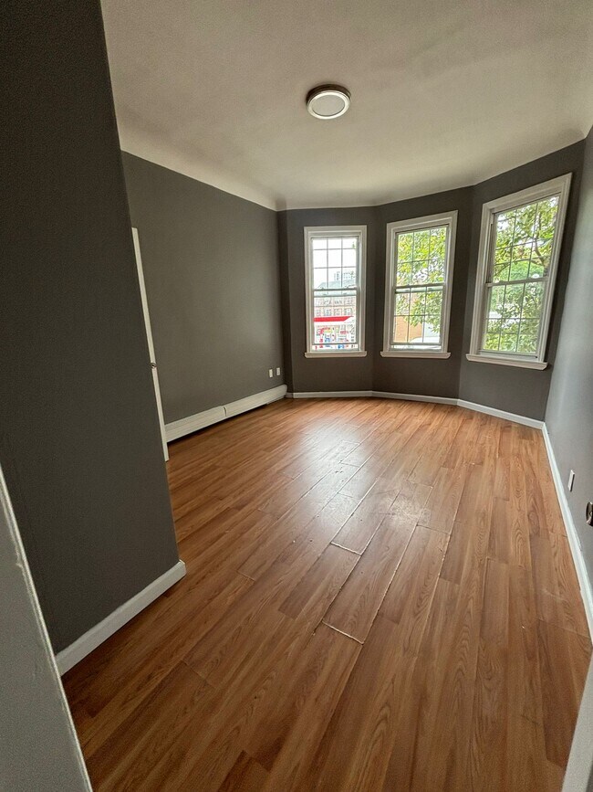 445 Broadway unit 3L, Newark, NJ 07104 - photo 6