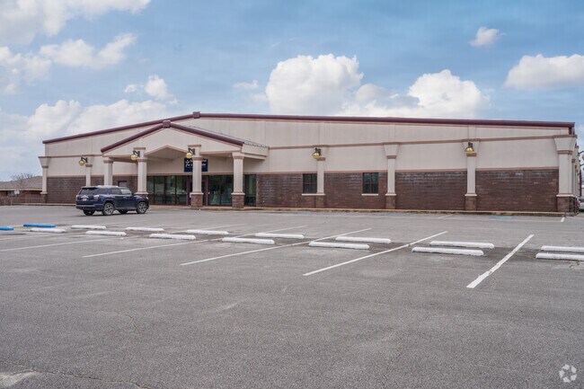 ​Delta Regional Medical Center, now known as Delta Health System – The Medical Center, is a 215-bed not-for-profit hospital located in Greenville, Mississippi.