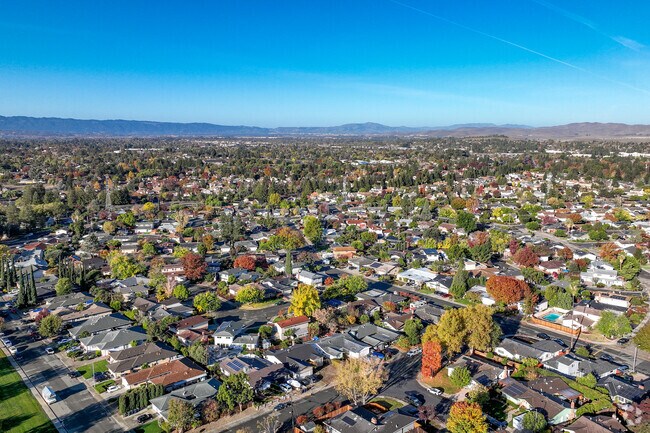 Find your perfect home in the Summerset of Livermore.