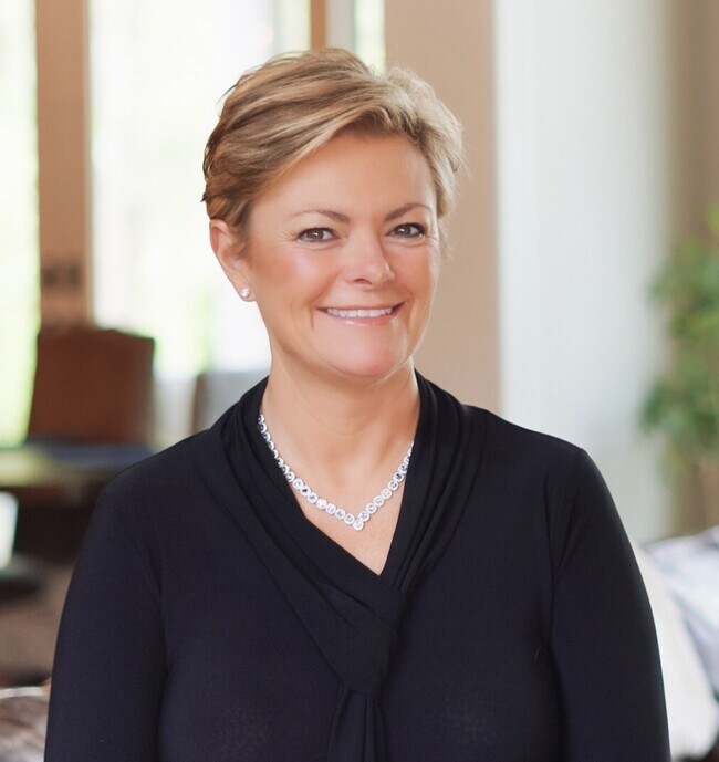 Kristin Knoll