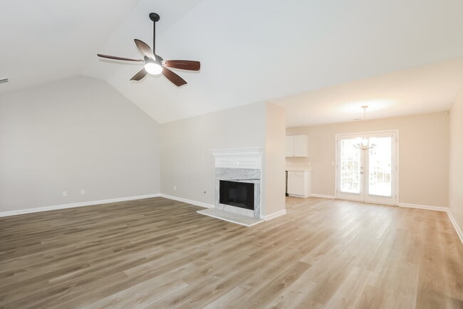 2994 Raintree Dr SE, Conyers, GA 30094 - photo 3