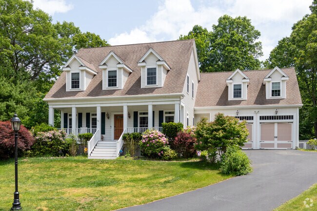 Cape Cod homes are common in Sheldonville.