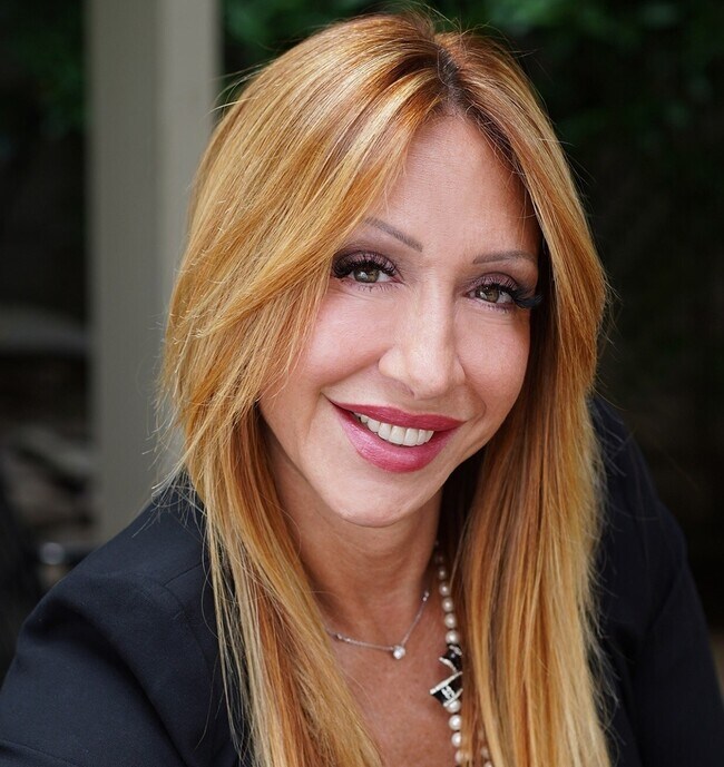 Leah Rosensweig Tozer