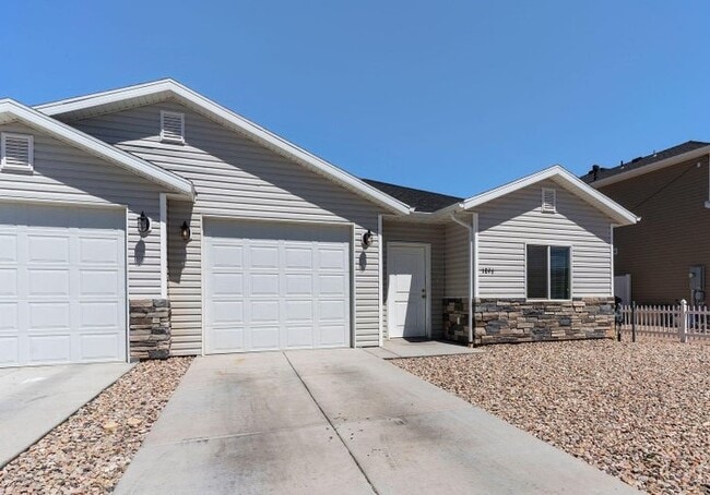 1896 W Aaron Tippets Rd, Cedar City, UT 84721 - photo 2