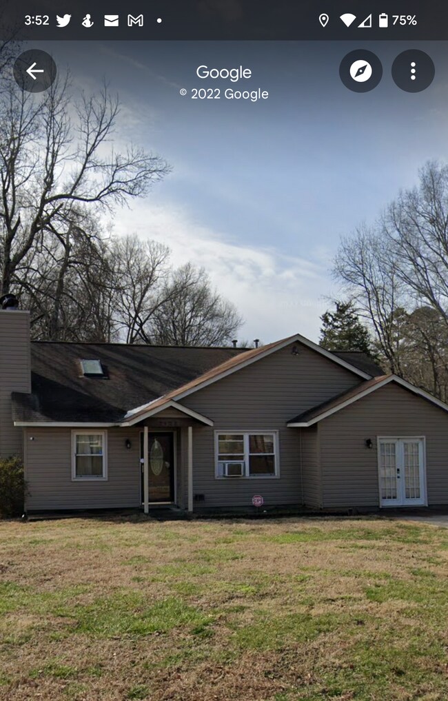 5408 Amado St, Charlotte, NC 28215