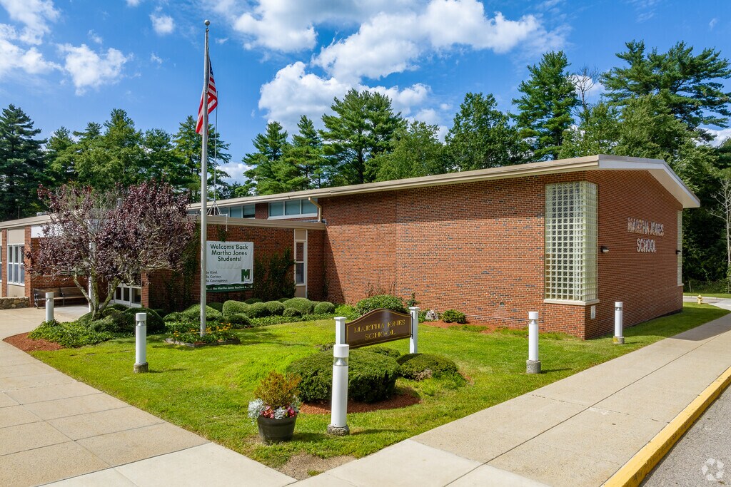 Martha Jones School, which is considered one of the best elementary schools in the entire state.