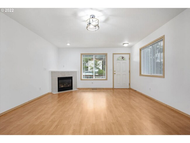 3552 SE 66th Ave, Portland, OR 97206 - photo 7