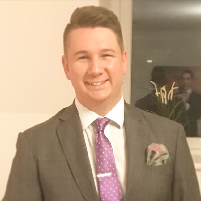 Agent Photo