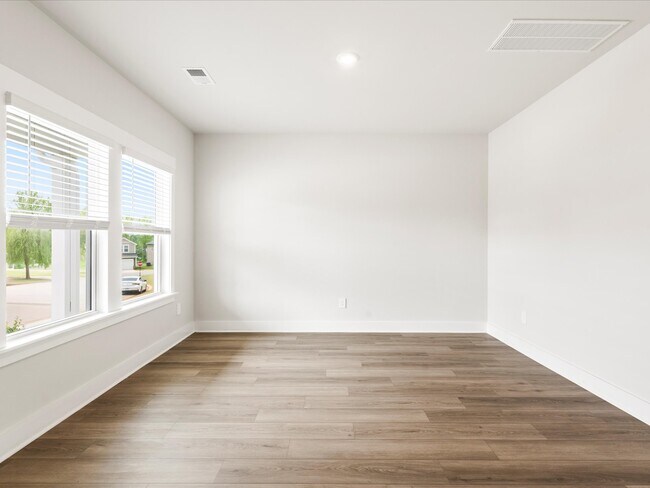 801 Treeline Rd, Moore, SC 29369 - photo 6