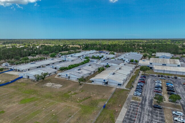 Endeavor Academy is a large school that neighborhood kids attend.