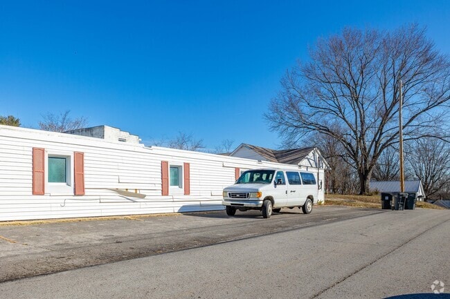 Calvary Baptist School has a small parking lot in Columbia.