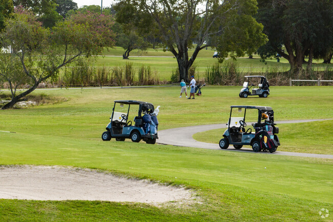 Golfers will appreciate the close proximity to the golf club from Whisper Walk.