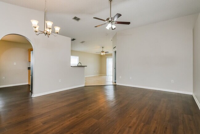 2955 Leba Ln, Saint Cloud, FL 34772 - photo 4