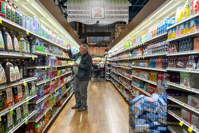 Neighborhood stores in Scituate offer well-stocked shelves and plenty of shopping options.