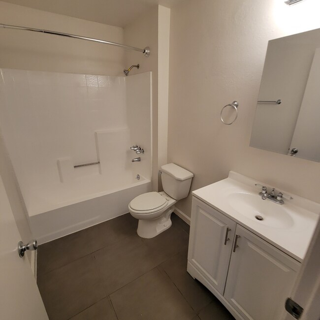 5011 Monte Vista St unit 304, Highland Park, CA 90065 - photo 5