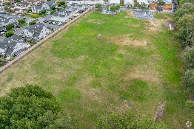 Large grass fields at Unsworth Elementary School in Downey