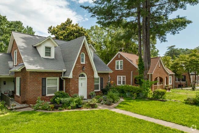 Rows of incredibly well maintained and beautiful homes fill the streets of Claremont.