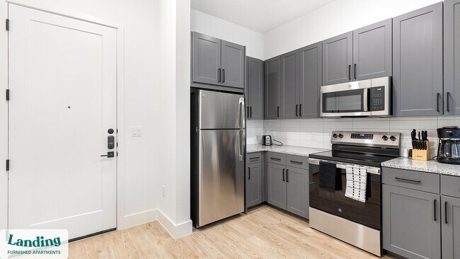 650 E Sycamore St unit 3308, Denton, TX 76201 - photo 6