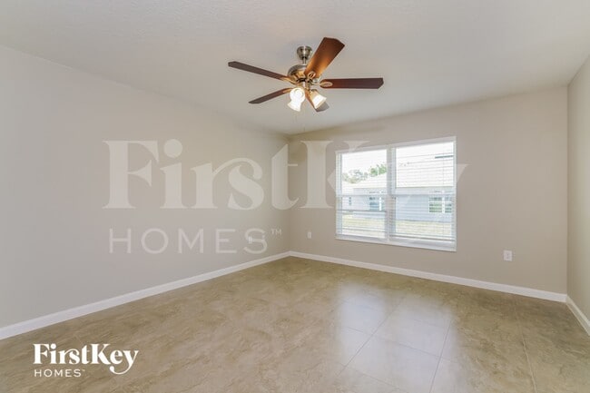 179 Southern Breeze Lp, Winter Haven, FL 33880 - photo 3