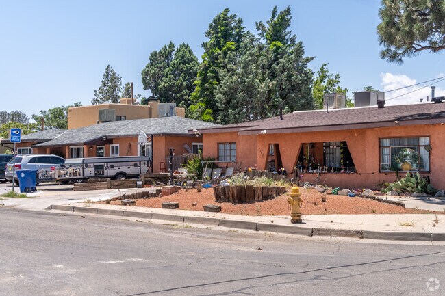 Quigley Park features lovely Pueblo ranch-style homes, blending unique design with the natural beauty of the area.