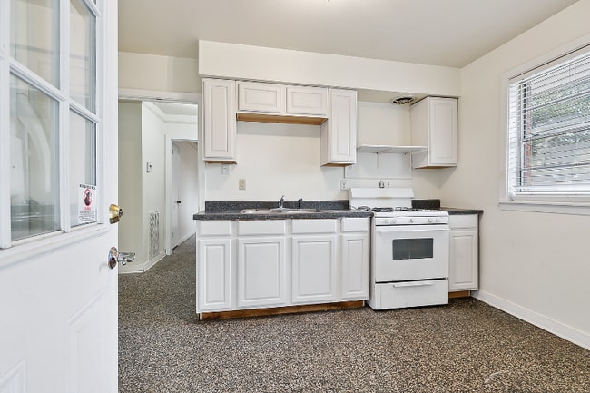 547 Ridgeway Dr unit 547, Metairie, LA 70001 - photo 4